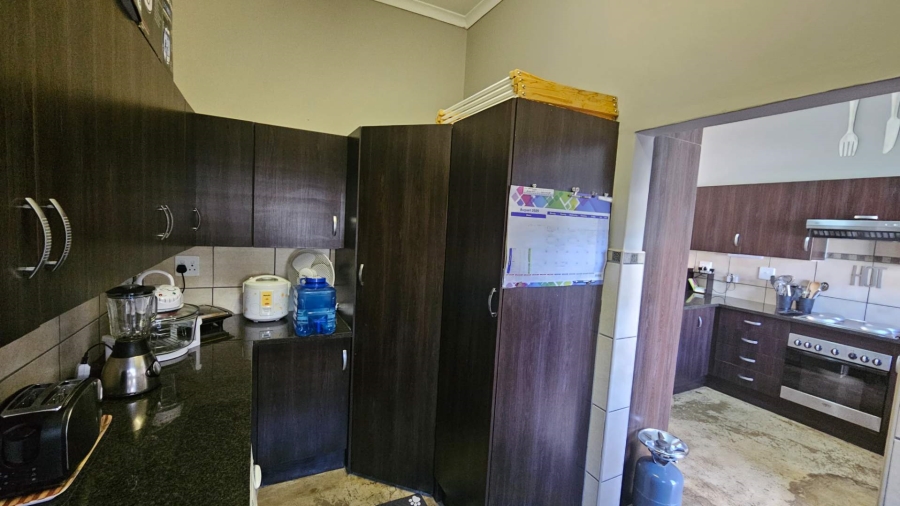 3 Bedroom Property for Sale in Meerhof North West